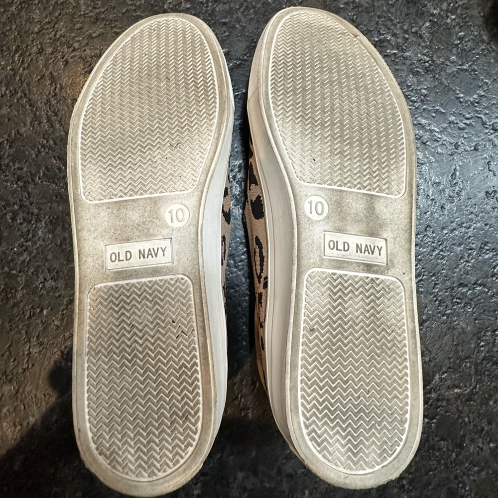 Old Navy Tan and Black Leopard Slip-On Sneakers - Picture 6 of 6